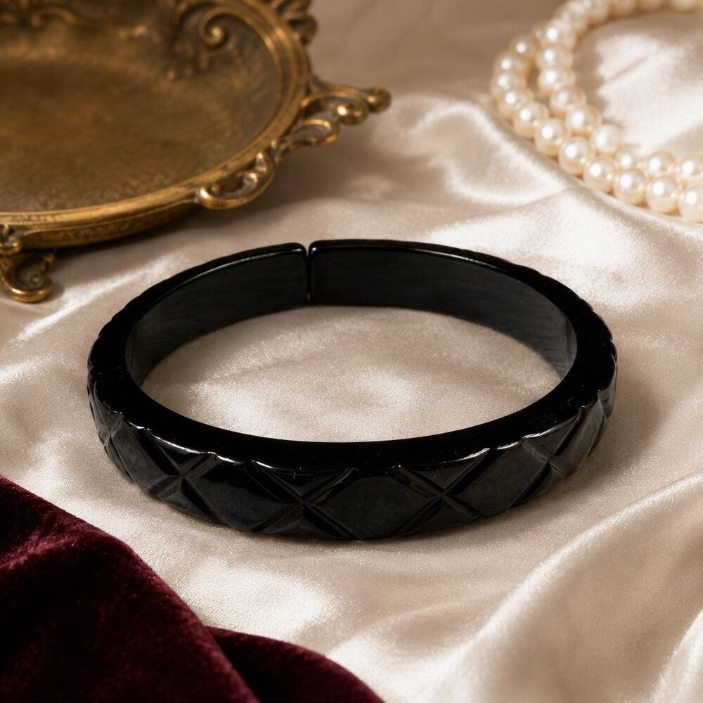 Vintage 1980s Black Acrylic Bangle Bracelet Raised Geometric Diamond Statement